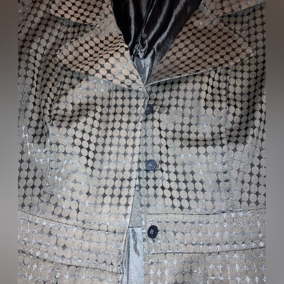 Polkadotted cropped sleeve blazer type jacket - Picture 8 of 8